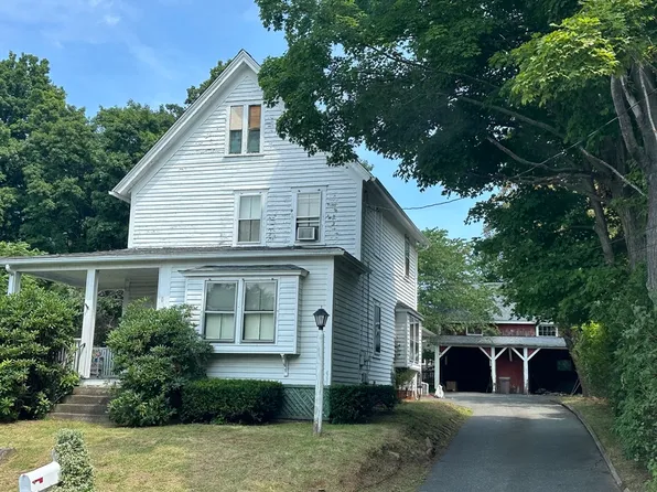 30 School St, East Longmeadow, MA 01028