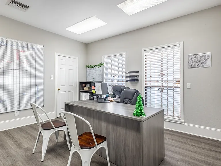 Timber Ridge — Photo 32
