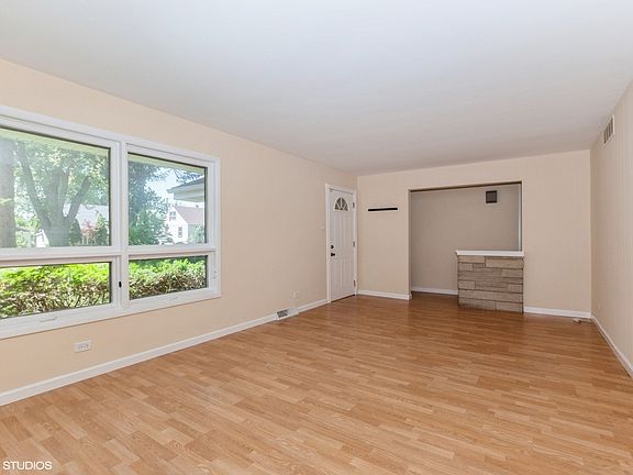 2nd image of 9123 Tulley Ave