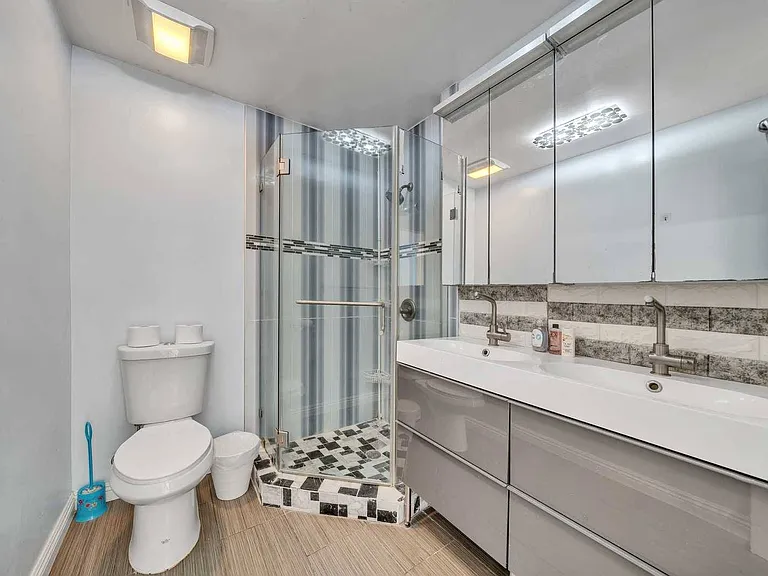 850 Arcadia Ave #4 — Photo 17