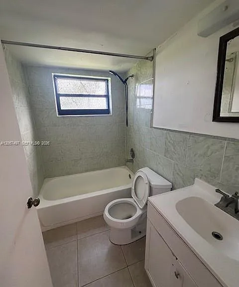 20725 NE 8th Ct #10611 — Photo 5