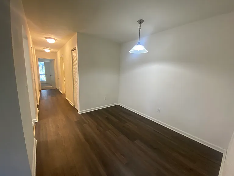 Princeton Circle West Apartments — Photo 47