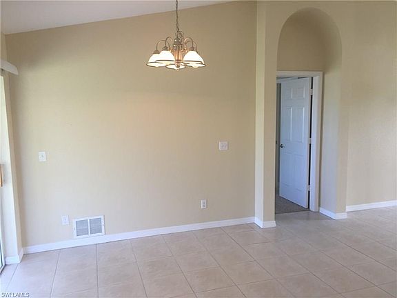 5th image of 2422 NW 20th Ave