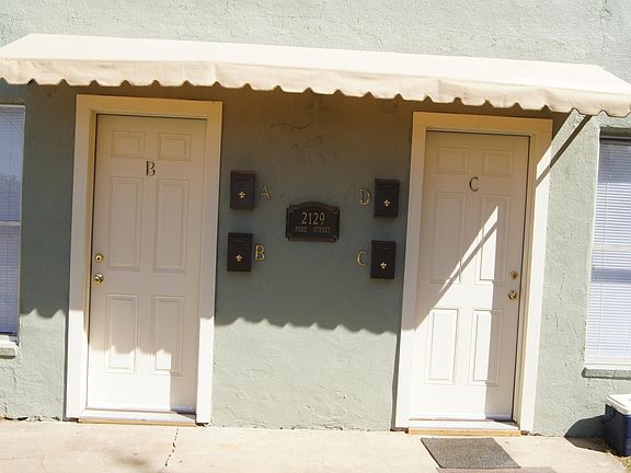 2nd image of 2129 Ford St APT D