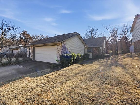 2nd image of 1530 Fall Creek Dr