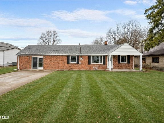 2nd image of 5415 Seaman Rd