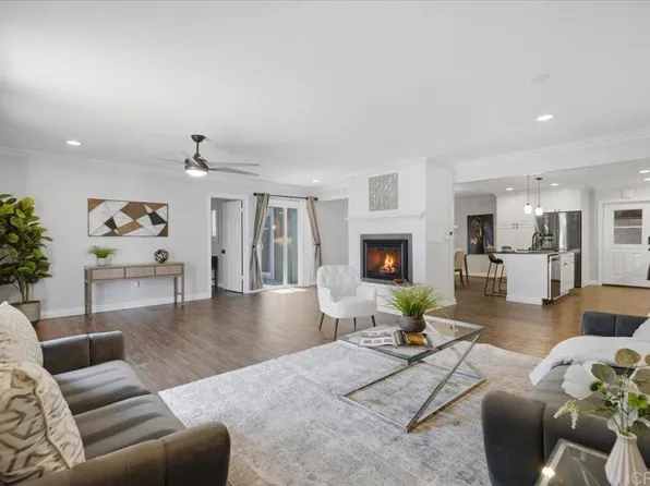 7617 Prairie Mound Way, San Diego, CA 92139