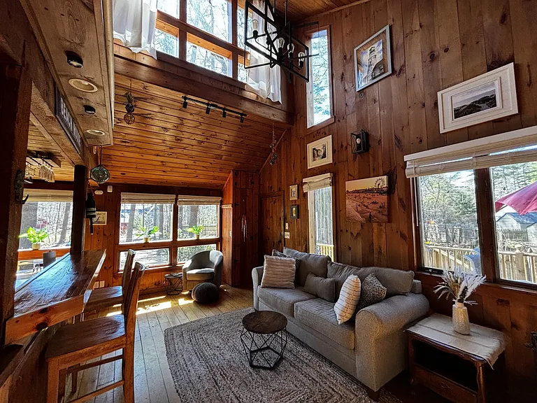 158 Temple Ave #C — Photo 3