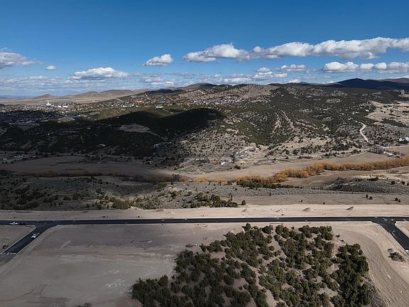 5th image of 7 The Ridge High Terrace Division #1