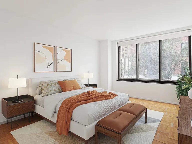 215 W 95th St #2F — Photo 4