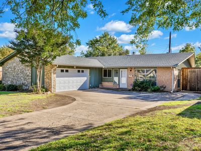 8144 Greenhollow Ln, Dallas, TX, 75240