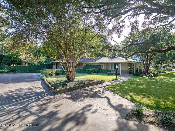 4th image of 3 Bingaman Ln