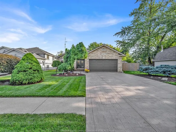 11647 Dillon Dr, Windsor, ON N8P 1L3