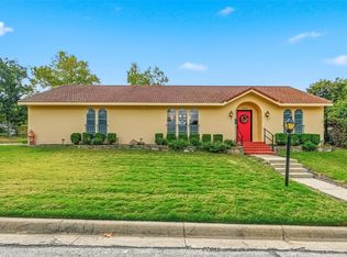 1803 Michael Ct, Arlington, TX 76010