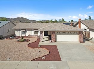 27105 Bottlebrush Ln, Menifee, CA 92586