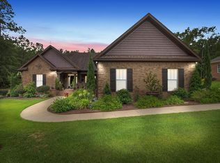 219 Halifax Dr, Dothan, AL 36305