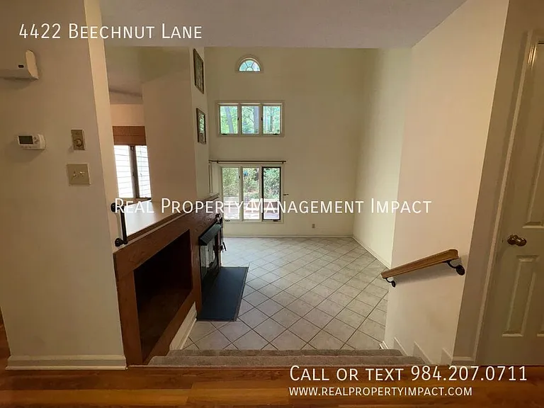 4422 Beechnut Ln — Photo 4