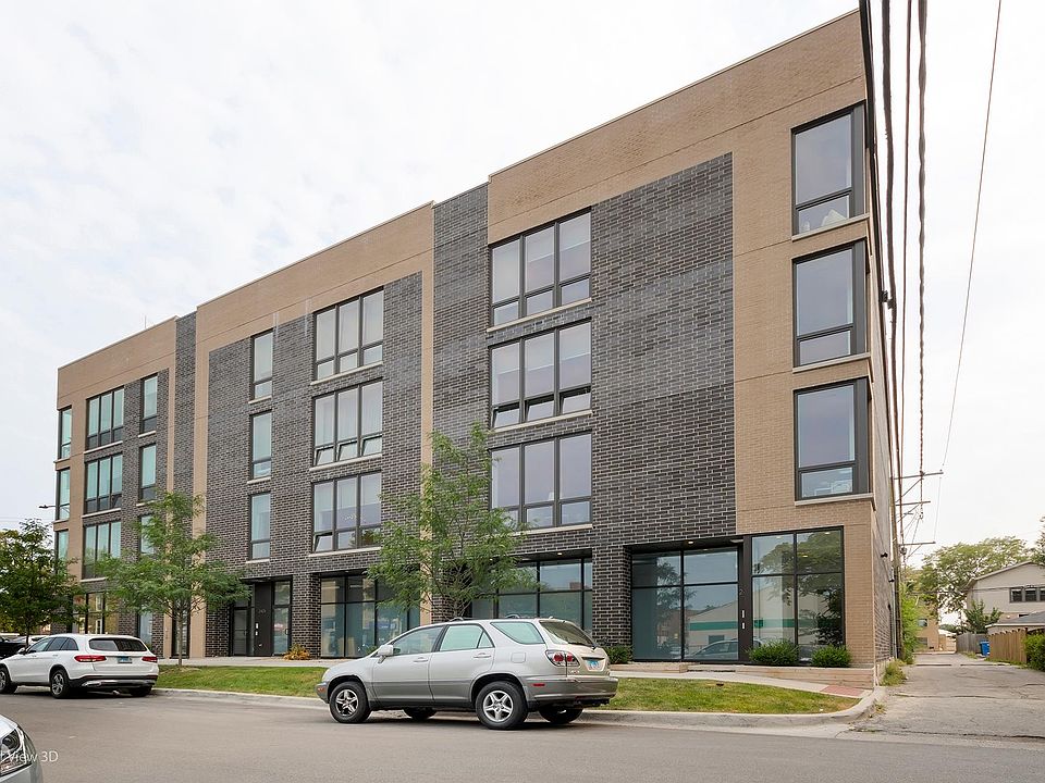 1st image of 2409 W Berenice Ave #201