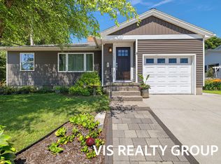 509 Marion Ave, Grand Haven, MI 49417