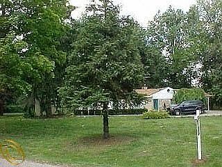 1st image of 25280 Ingleside Dr