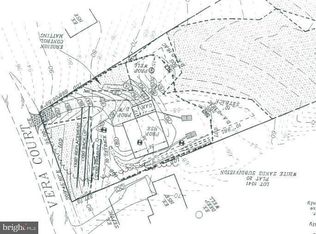 518 Vera Ct, Lusby, MD 20657