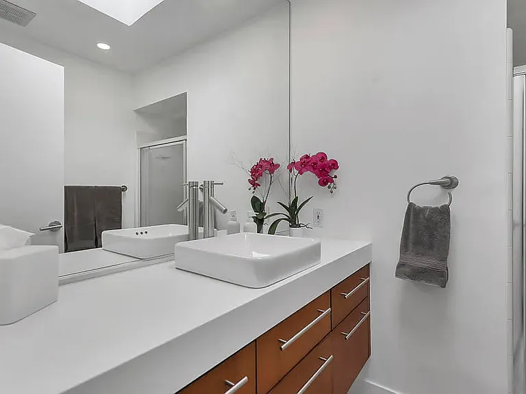 42475 Adams St — Photo 7