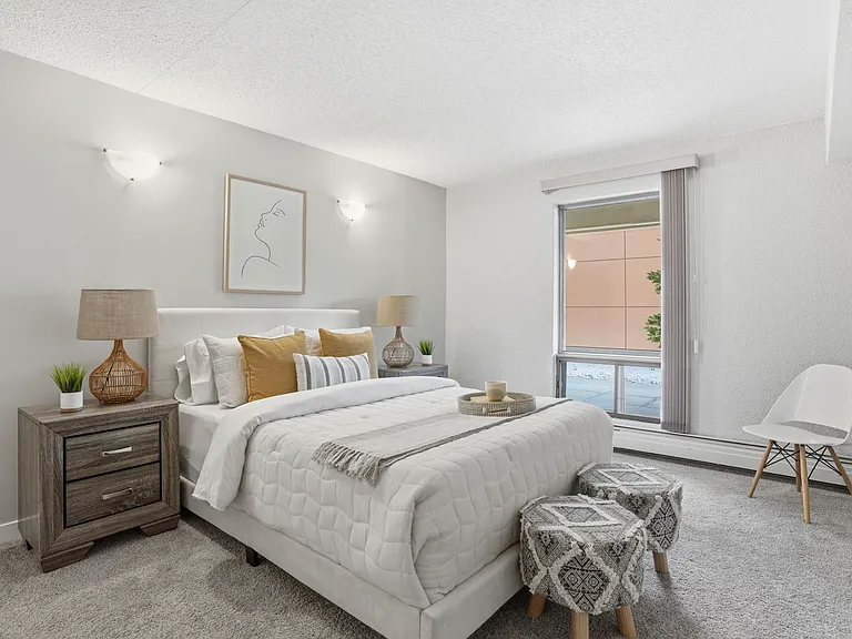11020 Jasper Ave NW #208 — Photo 8