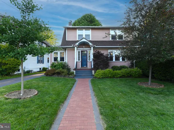67 N American St, Woodbury, NJ 08096