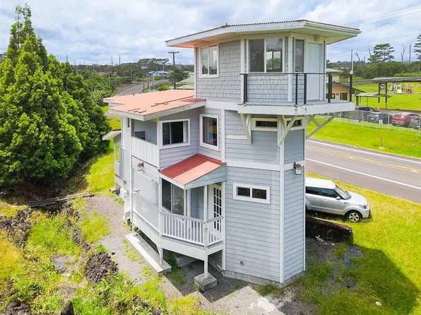 1723 Kaumana Dr, Hilo, HI 96720