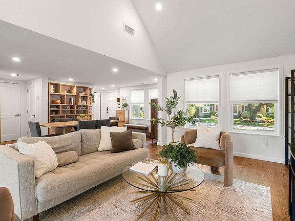5th image of 14 Essex Rd