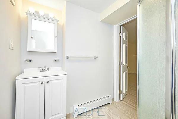 Rented by Azure Realty NY LLC | media 67
