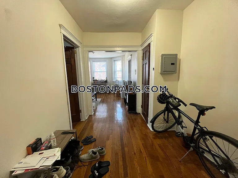 248 Kelton St #9 — Photo 37
