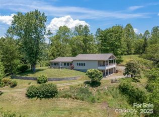 90 Coates Rd, Marshall, NC 28753