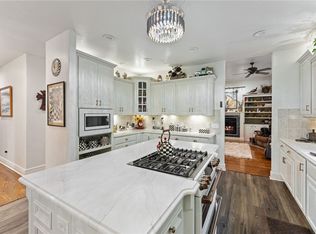 16 Berrydale Ln, Bella Vista, AR 72715