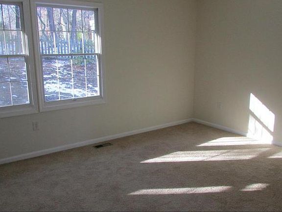 2nd image of 16102 Indus Dr