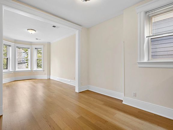 2nd image of 83 Magnolia Ave #2