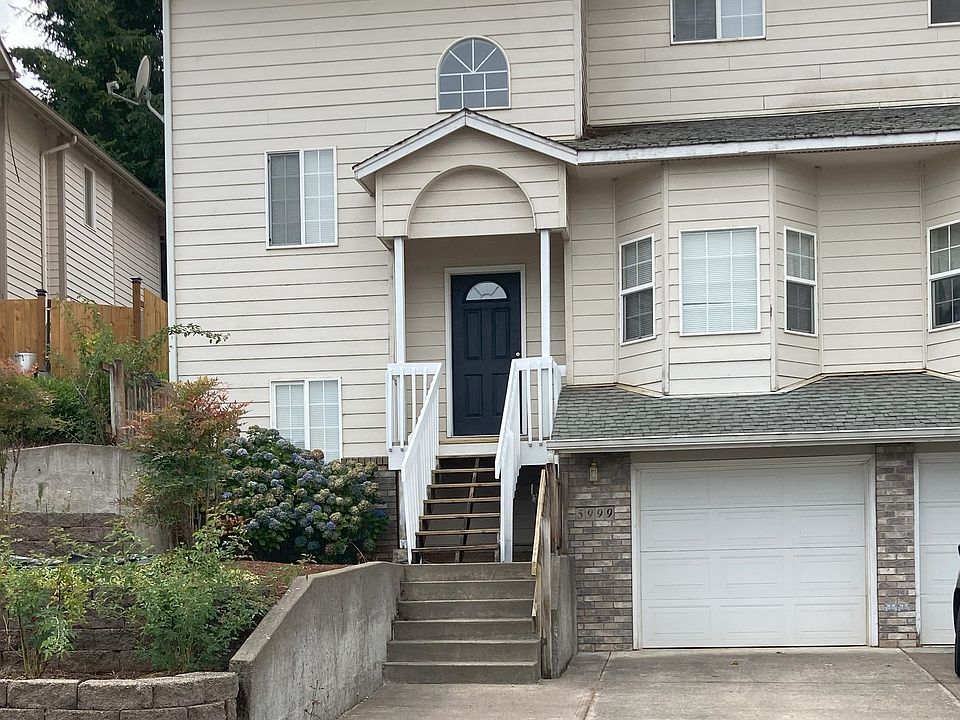 Front of duplex
