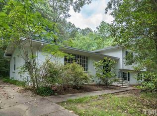 602 Churchill Dr, Chapel Hill, NC 27517