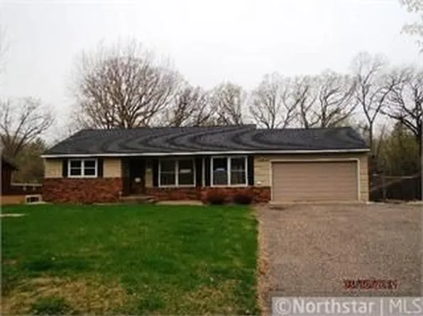 8625 Mattson Brook Ln N, Brooklyn Park, MN 55444