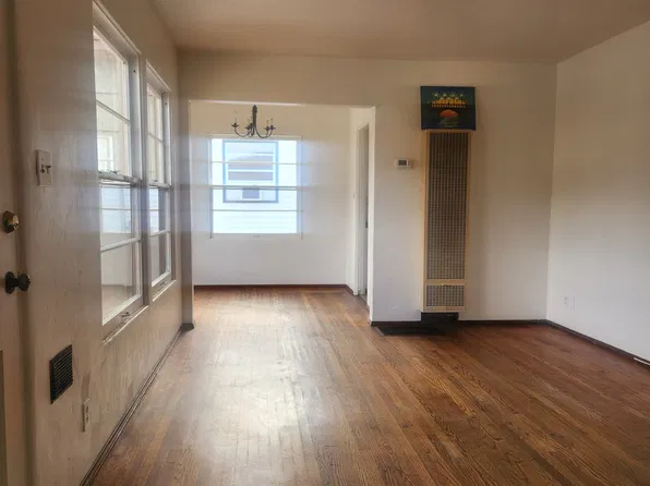 8217 University Ave, La Mesa, CA 91942