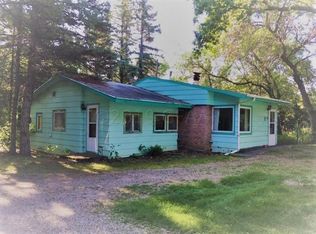 421 Fair Ave, Devils Lake, ND 58301