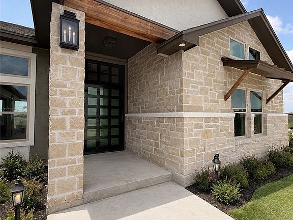 2nd image of 1525 Dancing Elk Dr