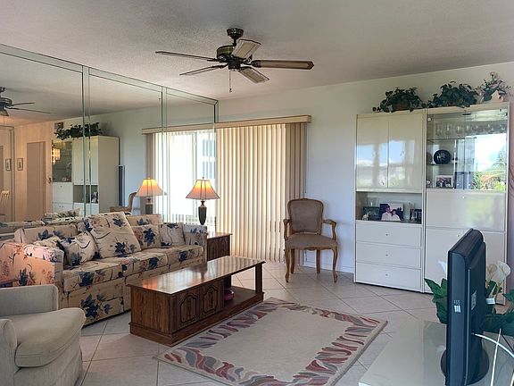 3rd image of 224 Hibiscus Ave APT 351