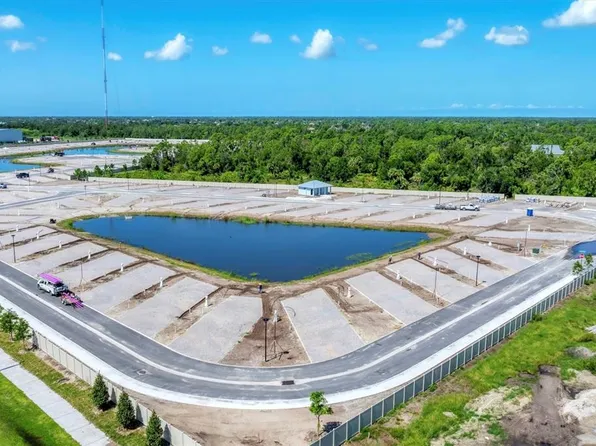 9001 Gasparilla Rd #85, Rotonda West, FL 33947