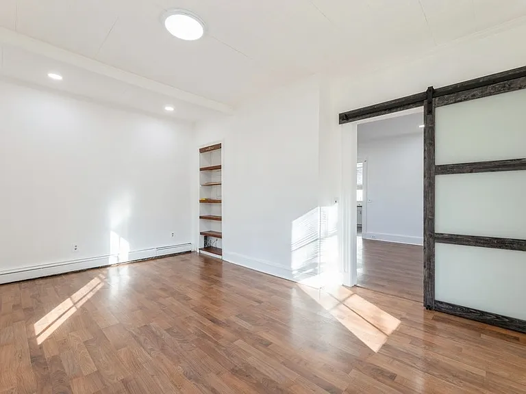 21 Central Ave — Photo 9