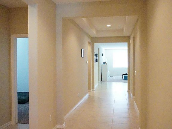 3rd image of 313 White Alder Dr