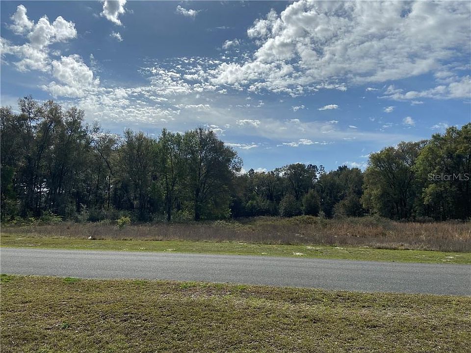 2nd image of 10441 NE 104th Cir