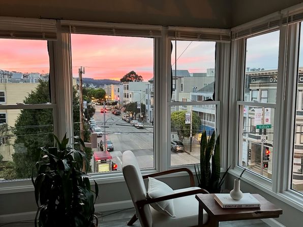 2660 Gough St APT 204