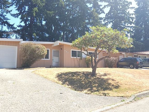 2nd image of 934 167th Ave NE
