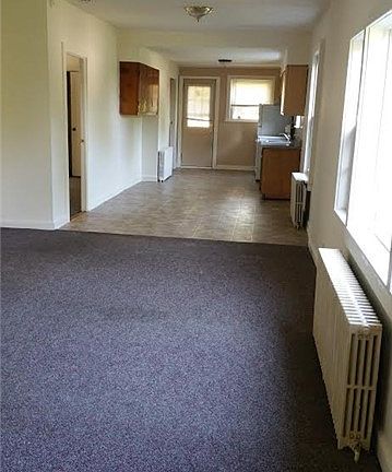 2nd image of 134 Longfellow Dr